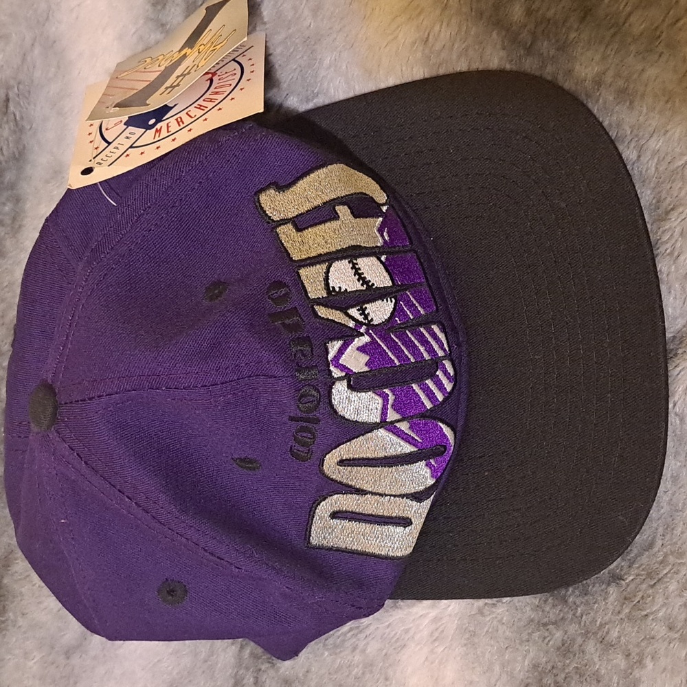 AUTHENTIC BASEBALL HAT